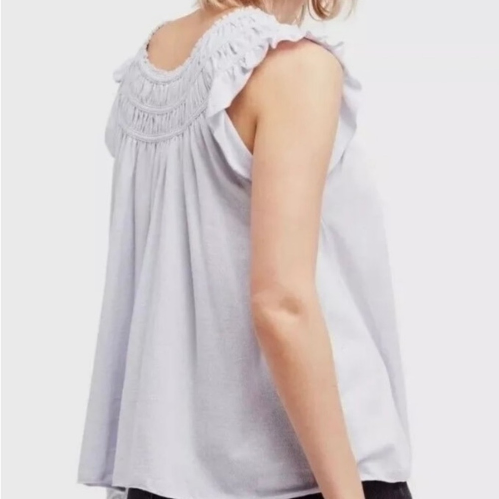 We The Free People SZ L Light Blue Sleeveless Top with ruffles - Picture 2 of 5